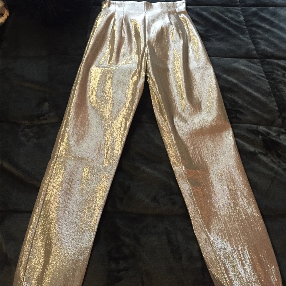Shiny silver Bernie Dexter semi-stretch pant.